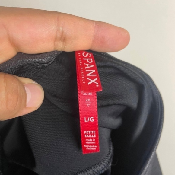 SPANXshape Faux Leather Leggings‎ - Picture 8 of 11